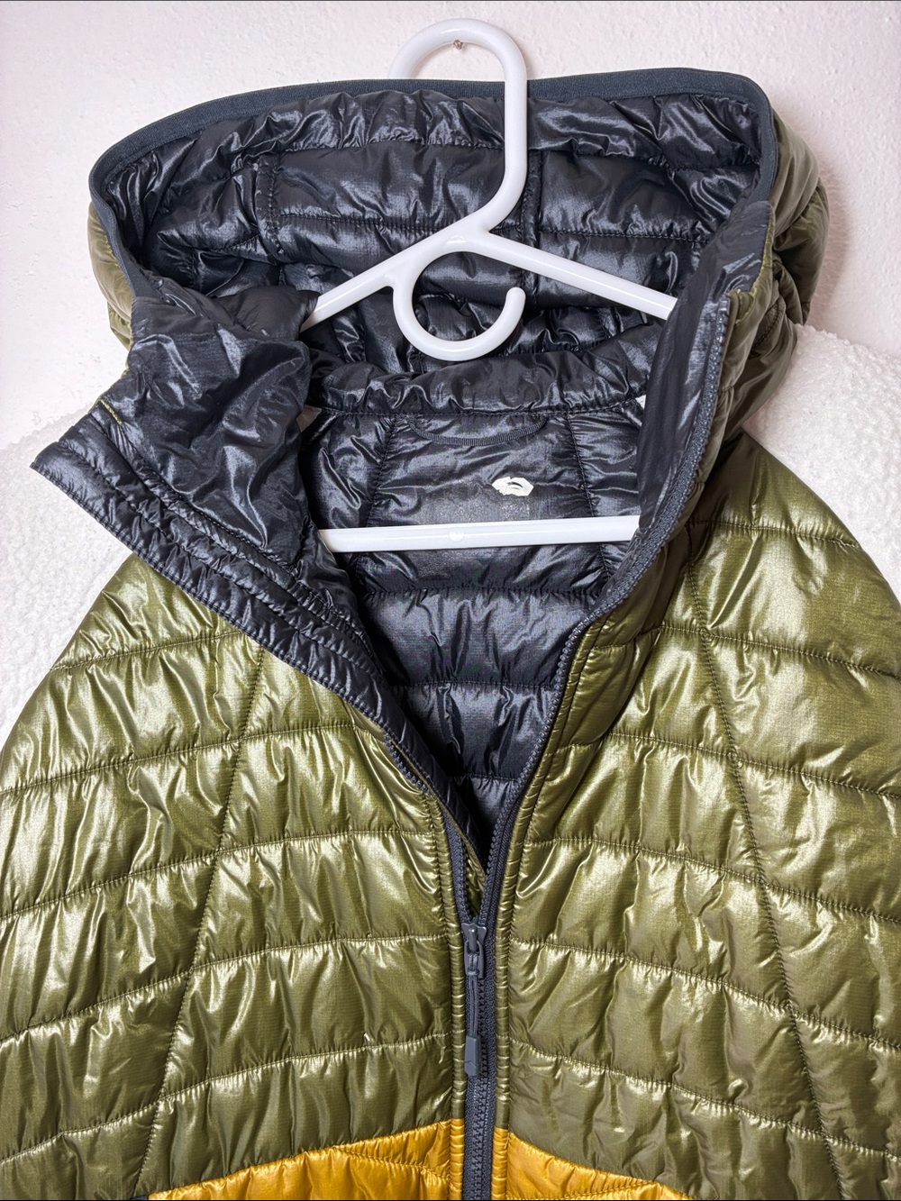 MOUNTAIN HARDWEAR Altius Hoody Fleece Puffer - Picture 5 of 16